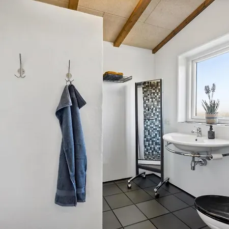 Luxurious With Sauna And 5-person Outdoor -1018 Feriehus *