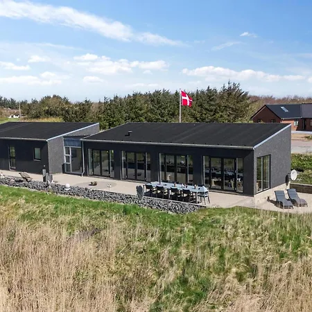 Feriehus Luxurious With Sauna And 5-person Outdoor -1018