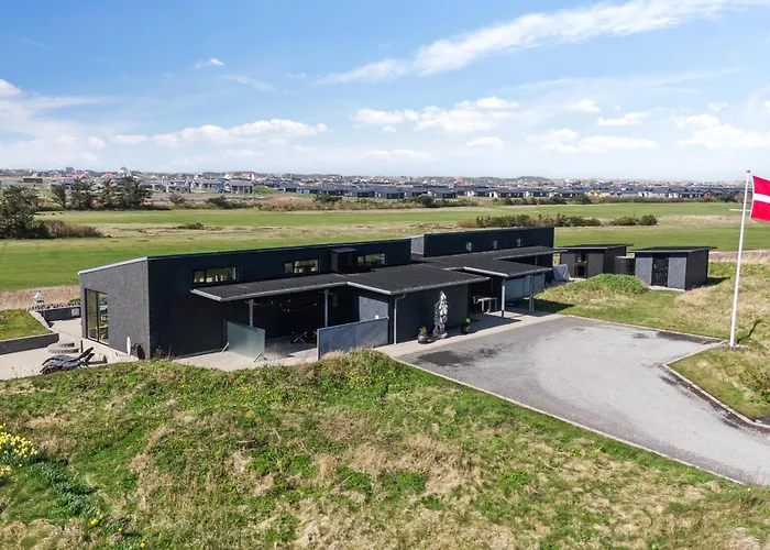 Luxurious With Sauna And 5-person Outdoor -1018 Ringkobing